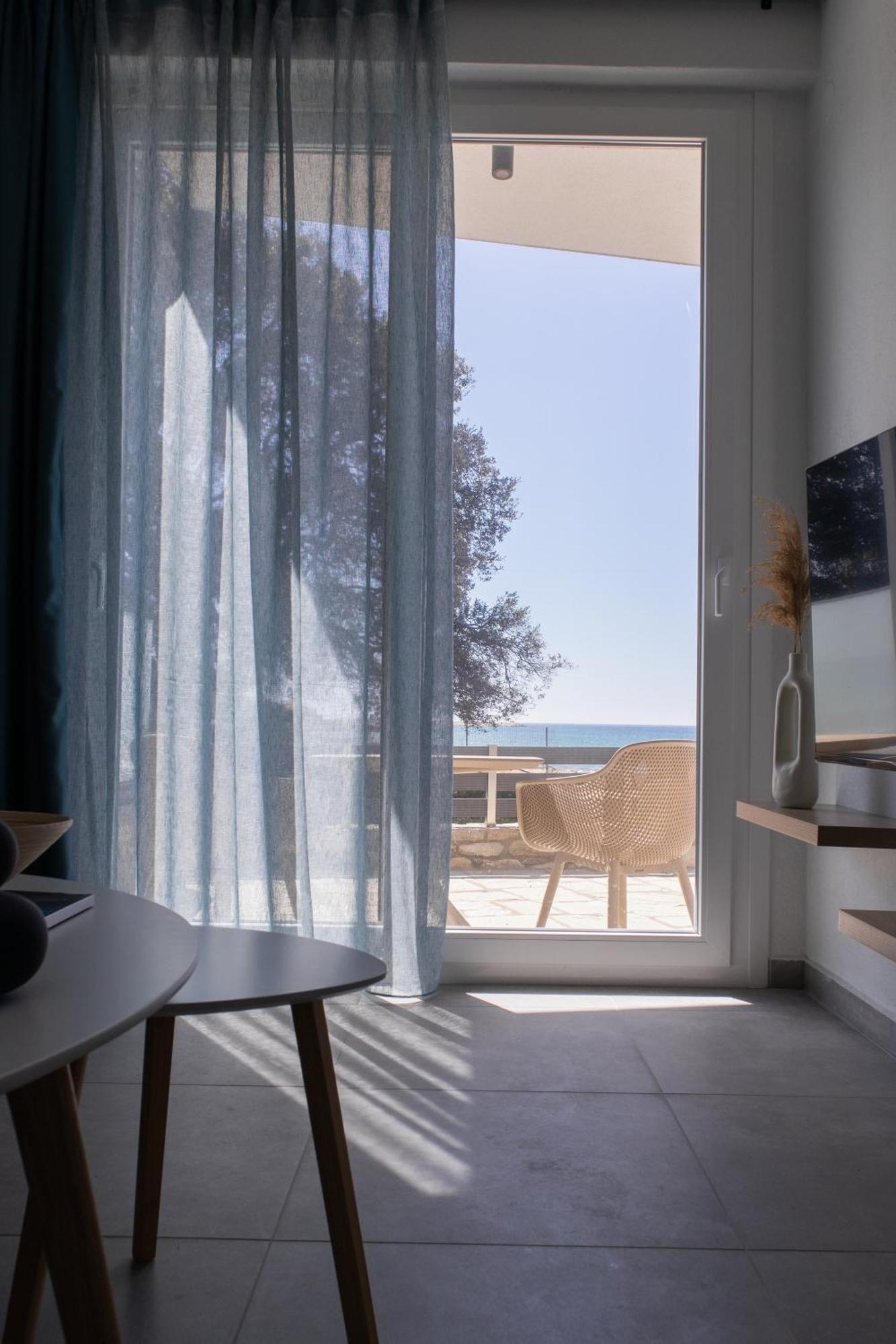 Olive & Sea Luxury Suites Skala Sotiros Eksteriør bilde