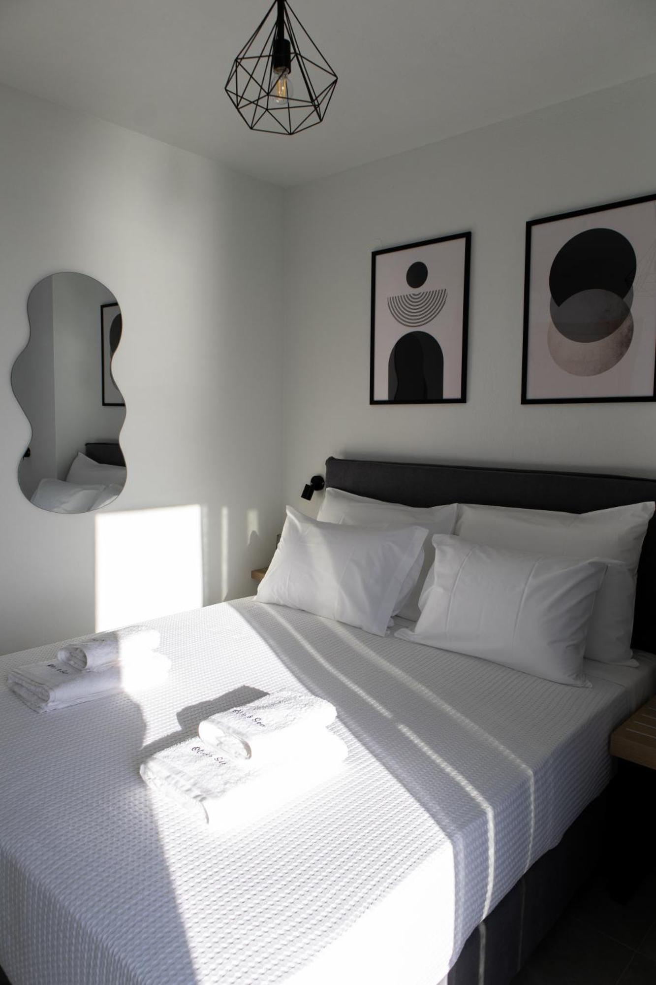 Olive & Sea Luxury Suites Skala Sotiros Eksteriør bilde